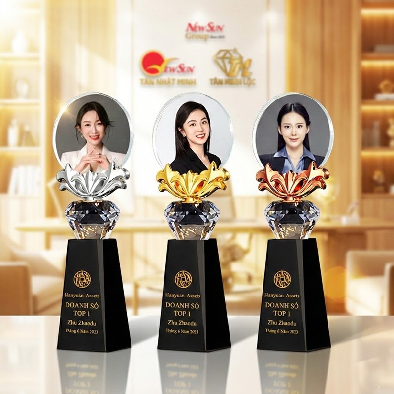 cúp pha lê vinh danh