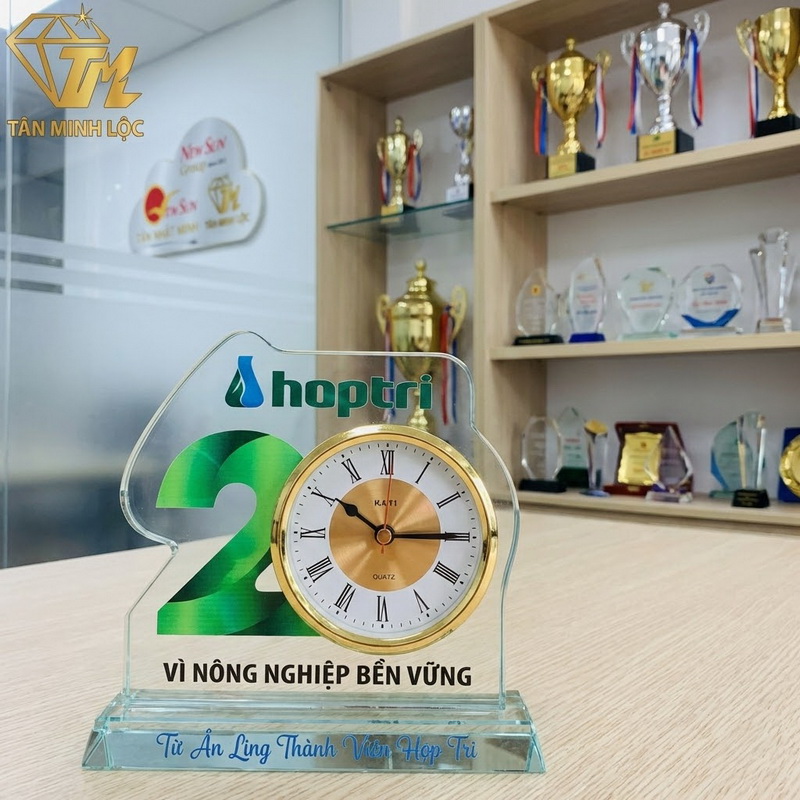 kỷ niệm chương thuỷ tinh