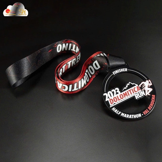 Huy chuong cat theo yeu cau