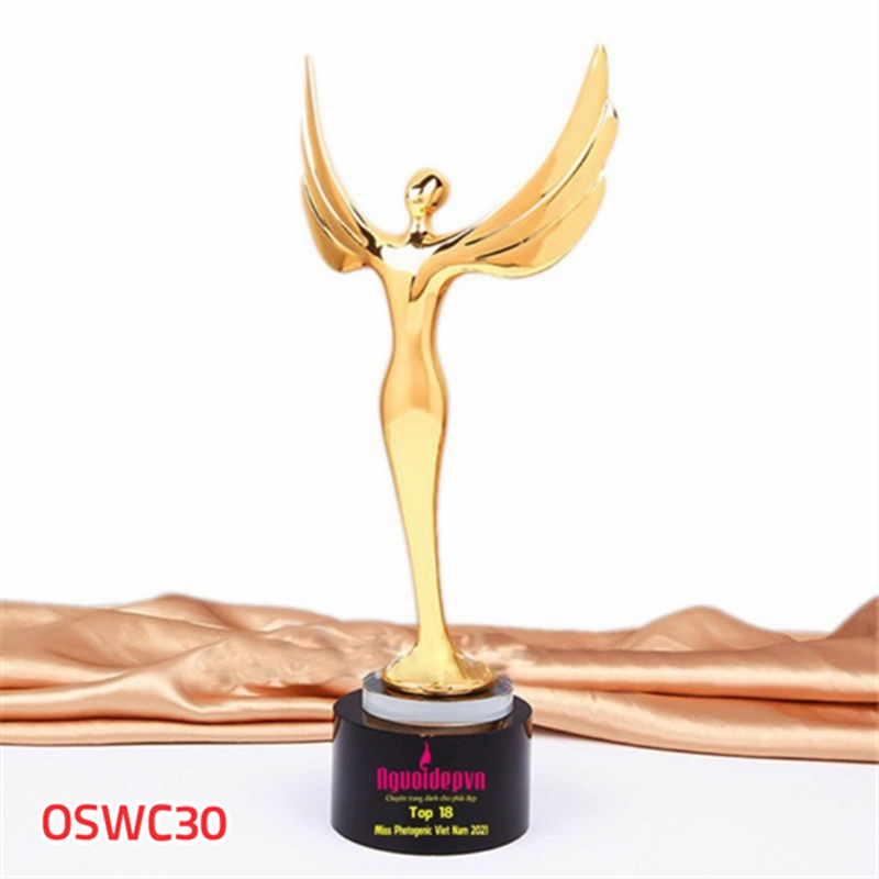 cúp lưu niệm oscar