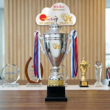 cup the thao mau Bac dep cao cap