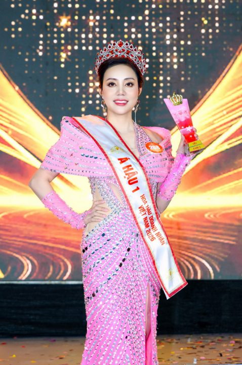 cup-hoa-hau-doanh-nhan-viet-nam-2026--a-hau-1-goi-ten-b23195-6