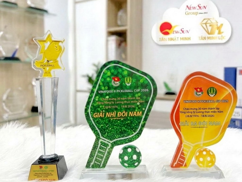 cup ky niem chuong VinaFood