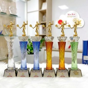 cup tennis pha le tru mau dep